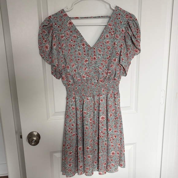 Floral Mini Dress with Pink Flowers - Picture 4 of 6